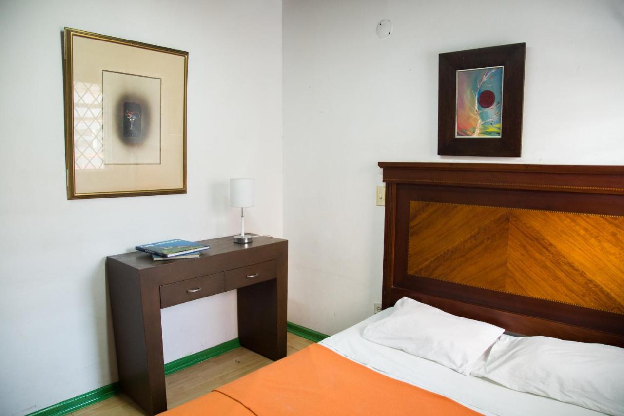 Hostel Spring City Медельин Экстерьер фото