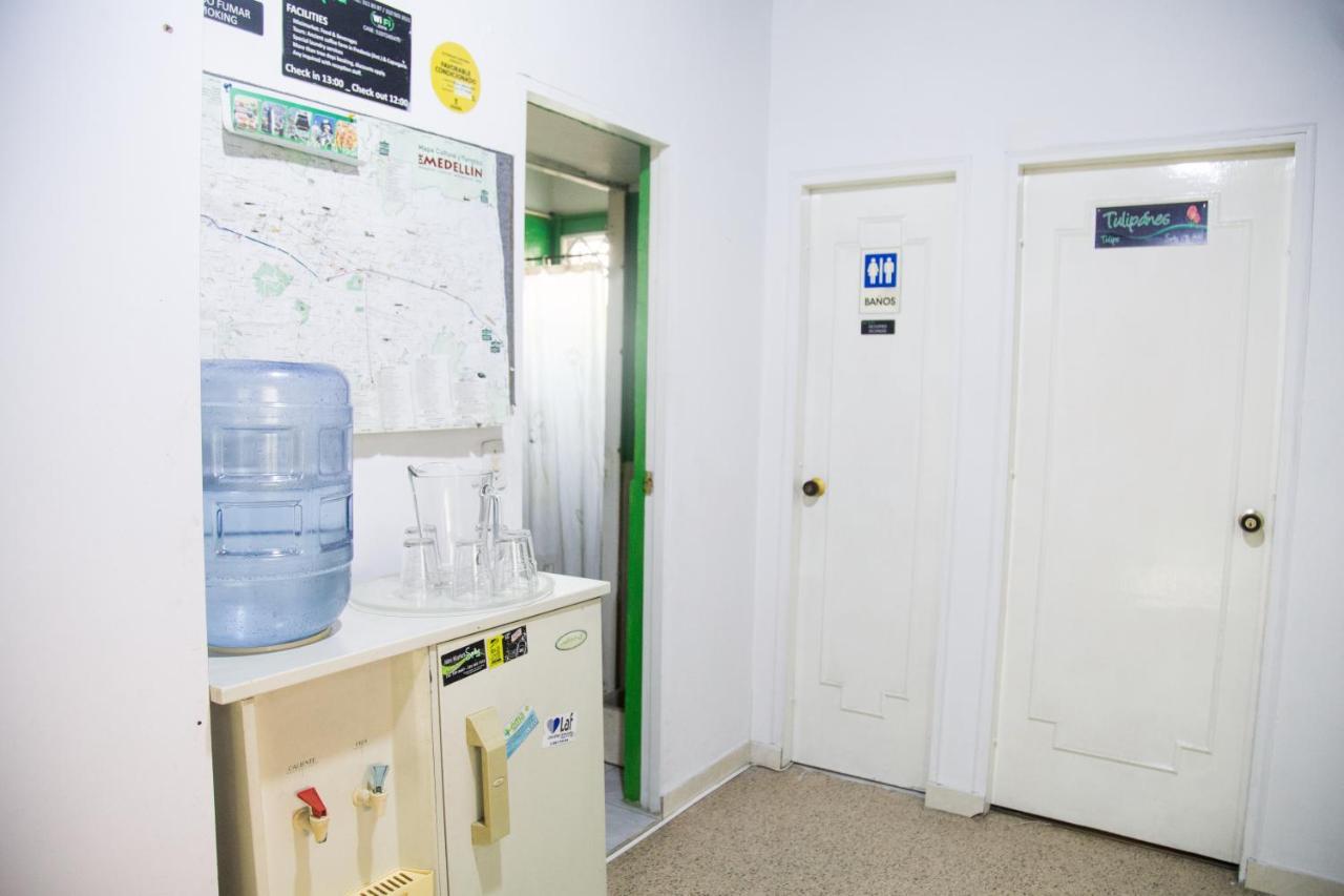 Hostel Spring City Медельин Экстерьер фото