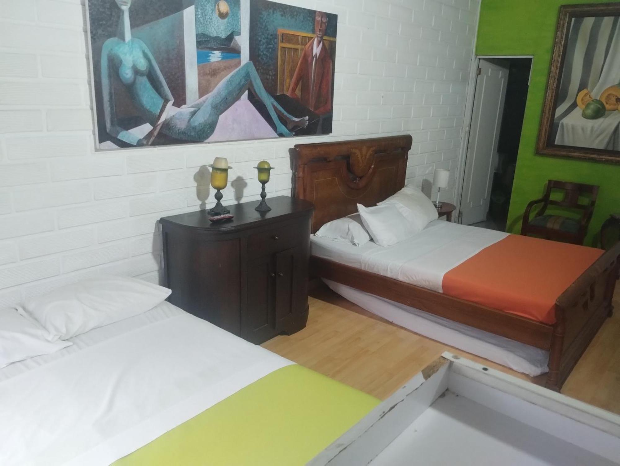 Hostel Spring City Медельин Экстерьер фото