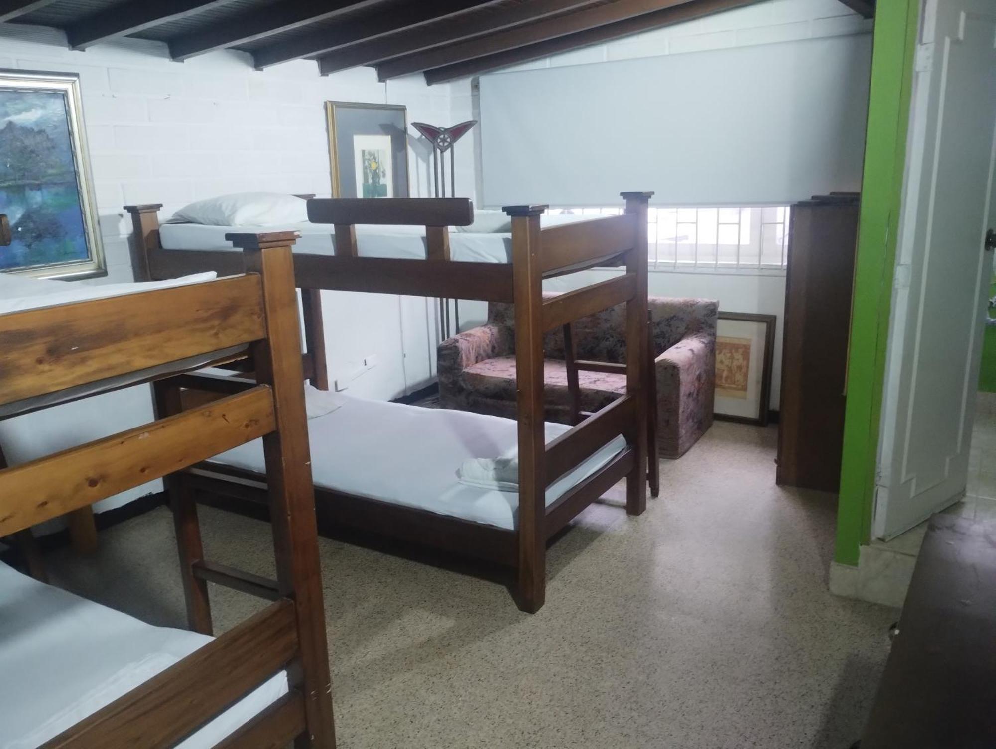 Hostel Spring City Медельин Экстерьер фото